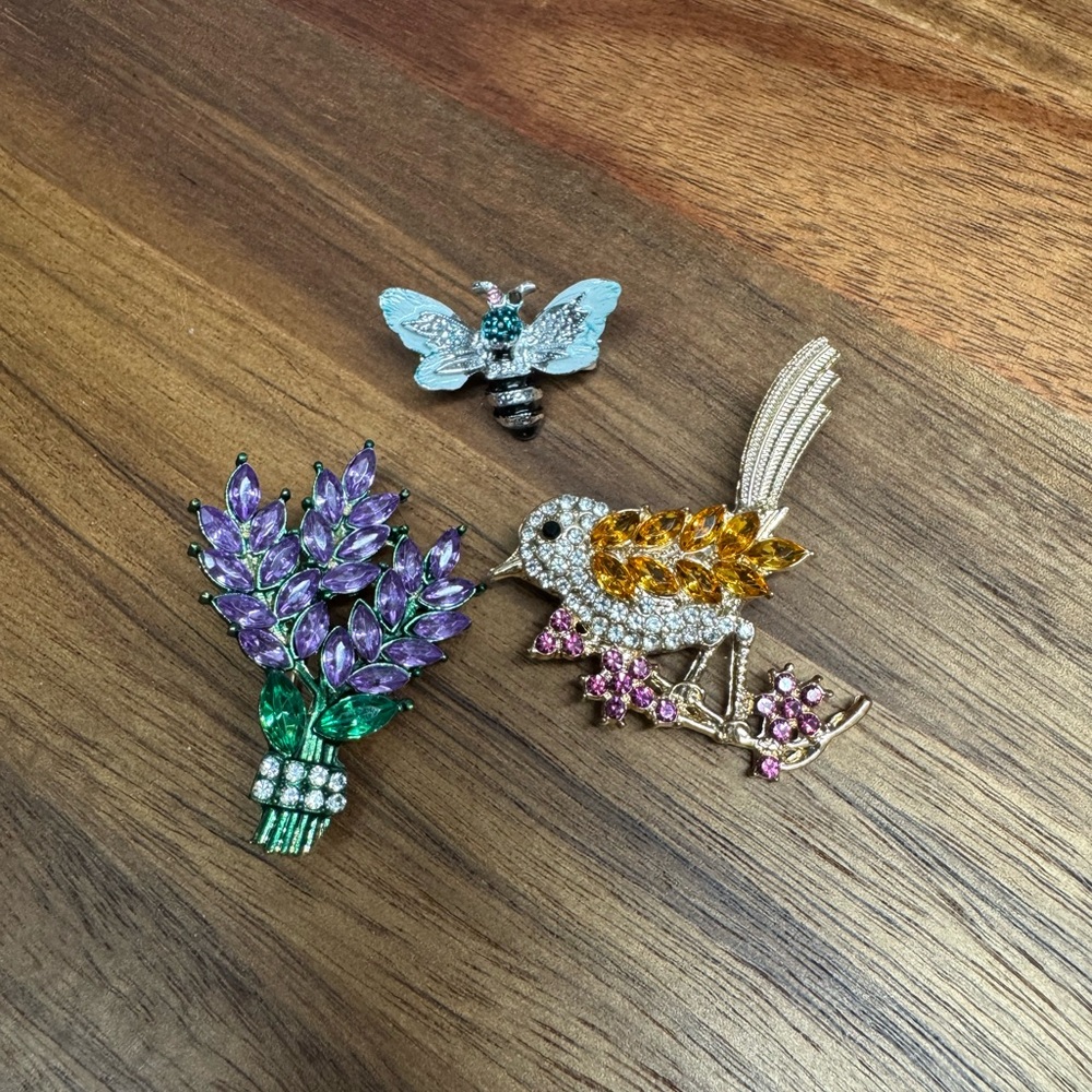 Colorful Crystal Brooch Set